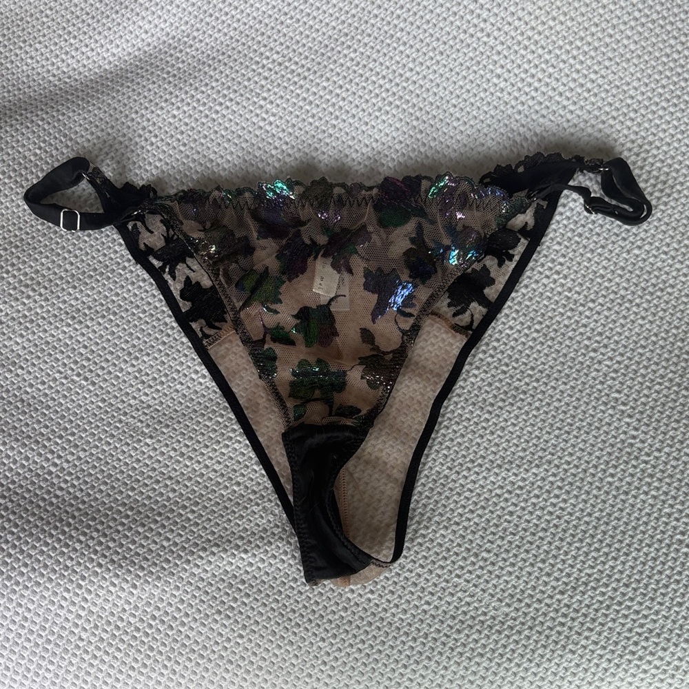 Fleur du Mal Prisma Embroidery Cheeky Panty Size 5 XL